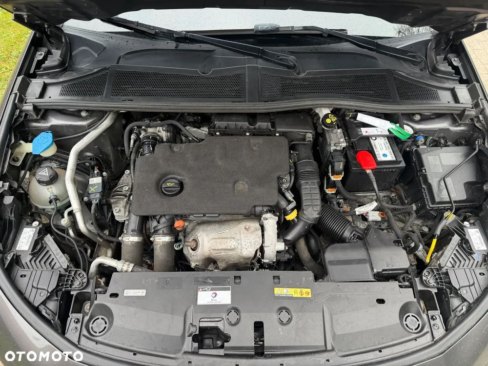 Peugeot 308 BlueHDi FAP 130 Stop & Start Allure - 26