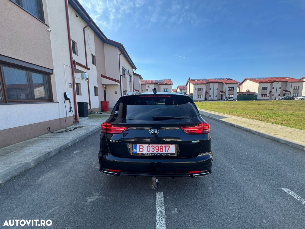 Kia Ceed - 14