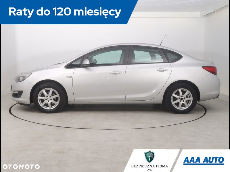 Opel Astra - 3