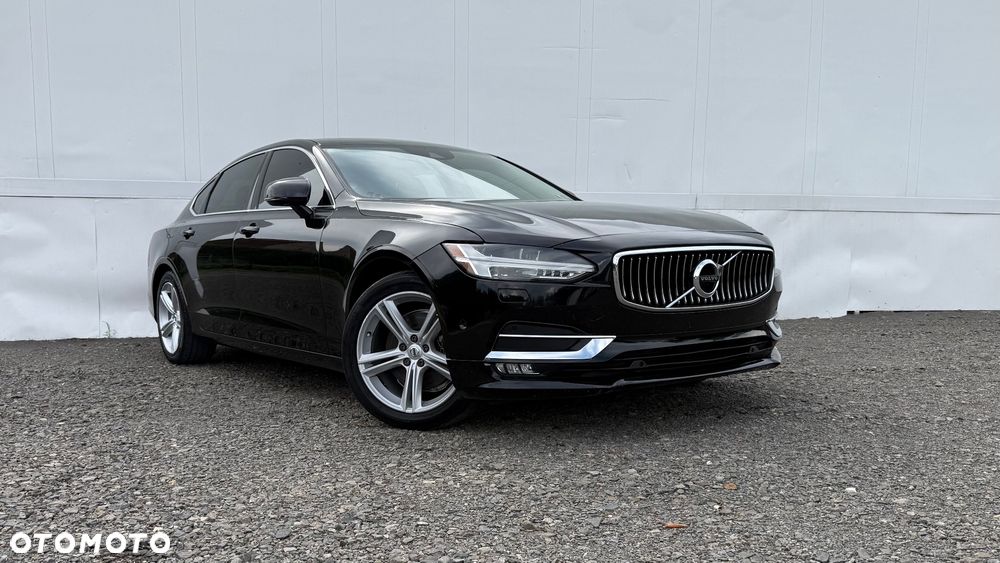 Volvo S90 T5 Momentum - 1