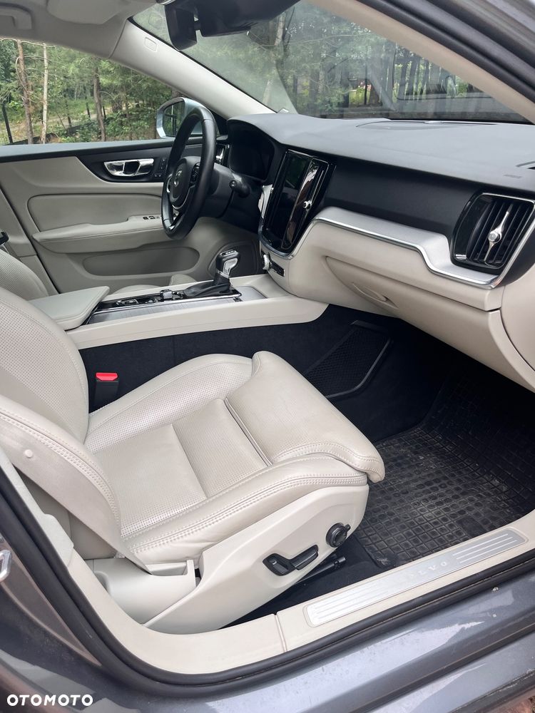 Volvo V60 T6 AWD Inscription - 10