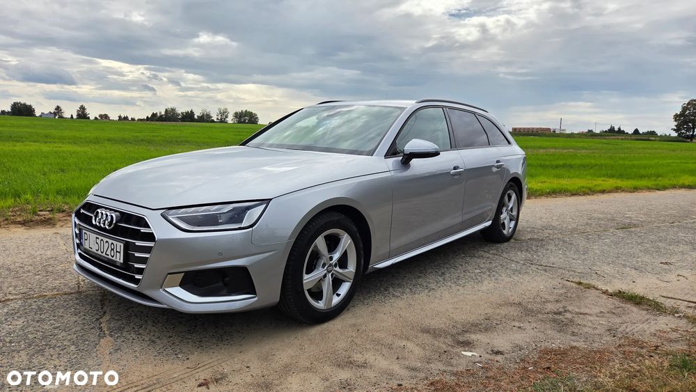 Audi A4 Avant 40 TFSI S tronic - 1