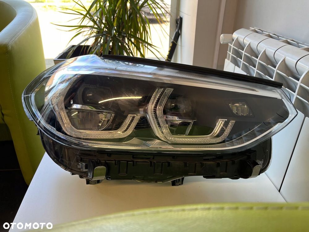 Lampa prawa przednia BMW X3 G01 ADAPTIVE - 4