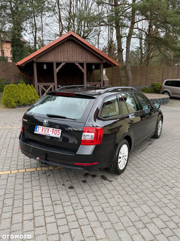 Skoda Octavia - 11