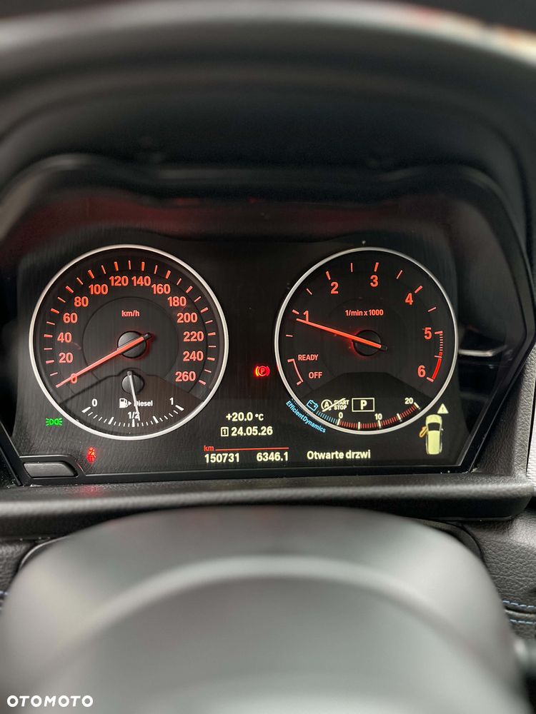 BMW Seria 2 218d - 5