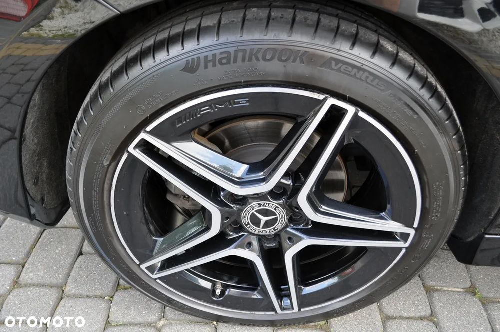 Mercedes-Benz CLA 200 AMG Line 7G-DCT - 7