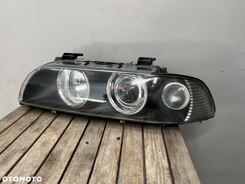 Lampy przednie przód e39 lift polifcie Po regeneracji ! Piękne ! Xenon - 4