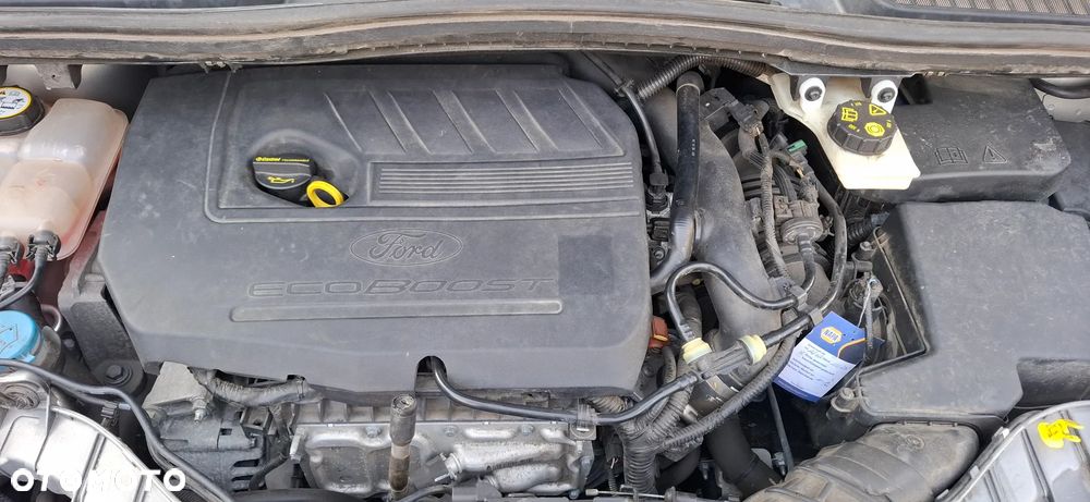 Ford Grand C-MAX - 25