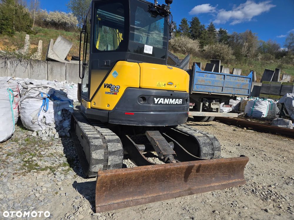 Yanmar VIO82 - 25