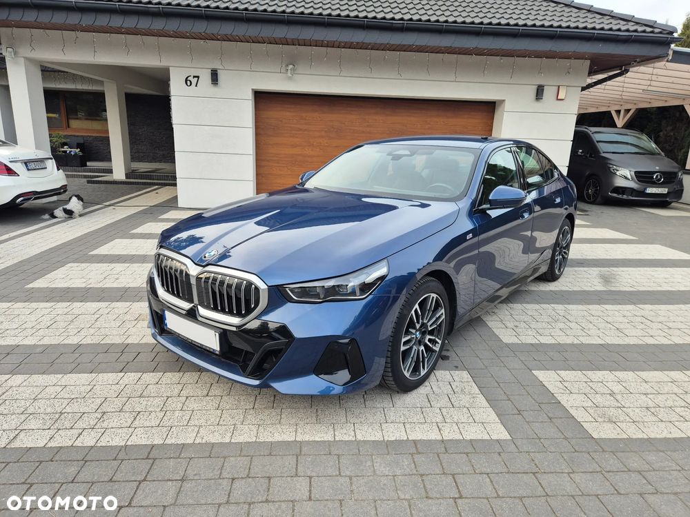 BMW Seria 5 520i mHEV M Sport sport - 2