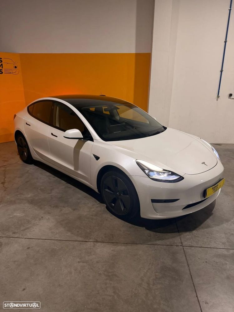 Tesla Model 3 Standard Range Plus RWD - 2
