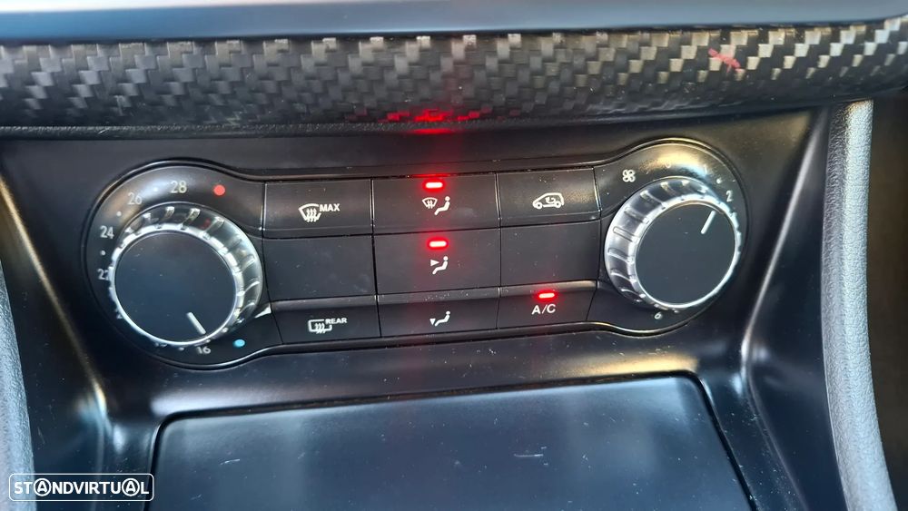 Mercedes-Benz A 180 CDI AMG Line - 40