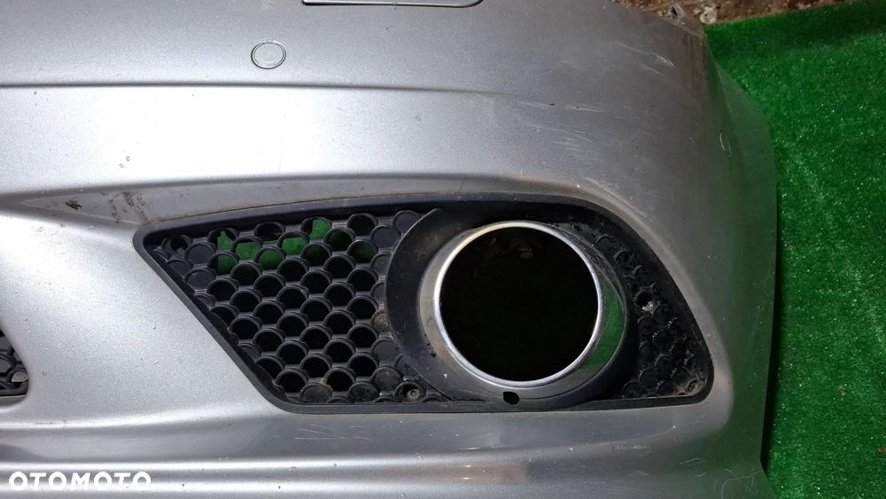 Zderzak przedni Przód KOMPLETNY Mercedes-Benz W204 07- - 12