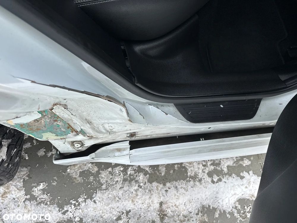 Suzuki Kizashi 2.4 4x4 CVT Sport - 20