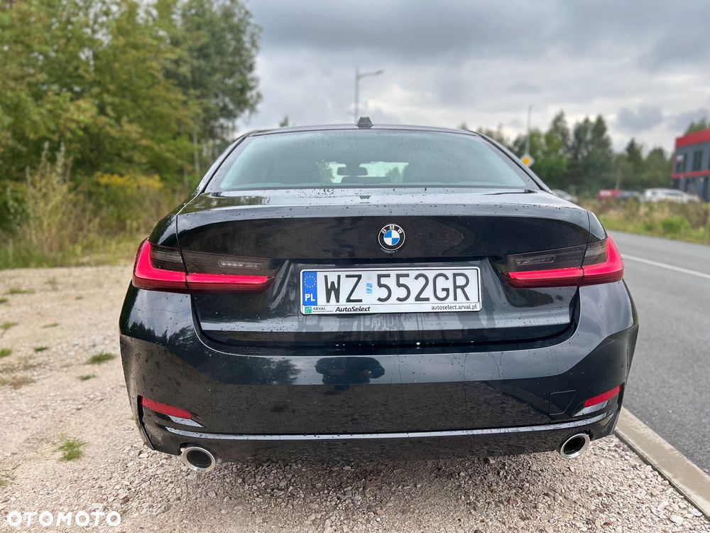 BMW Seria 3 320d mHEV sport - 10