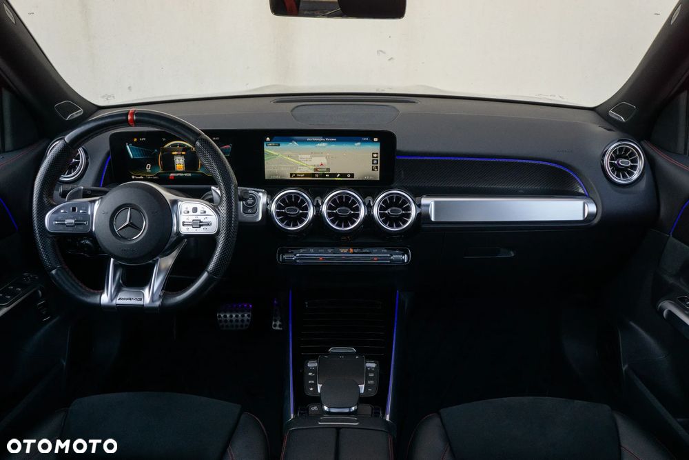 Mercedes-Benz GLB - 3
