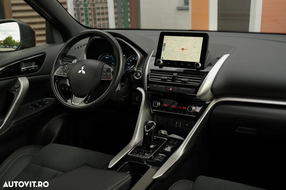 Mitsubishi Eclipse-Cross 4WD Top - 23