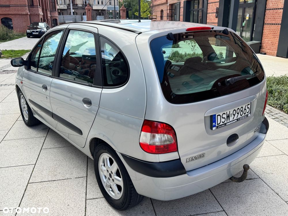 Renault Scenic 1.6 16V Privilege - 5