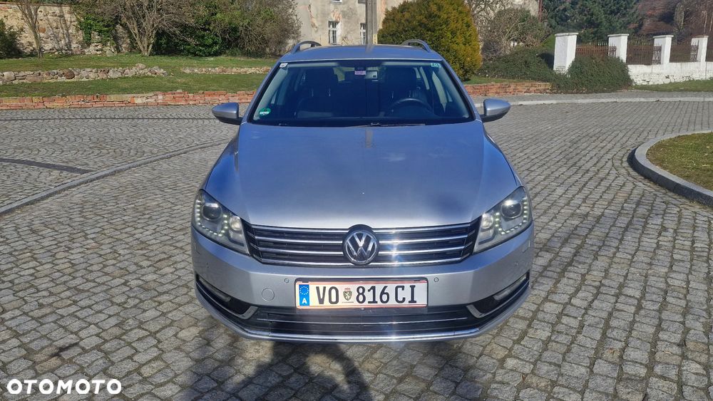 Volkswagen Passat 2.0 TDI 4Motion BlueMotion Technol Highline - 1
