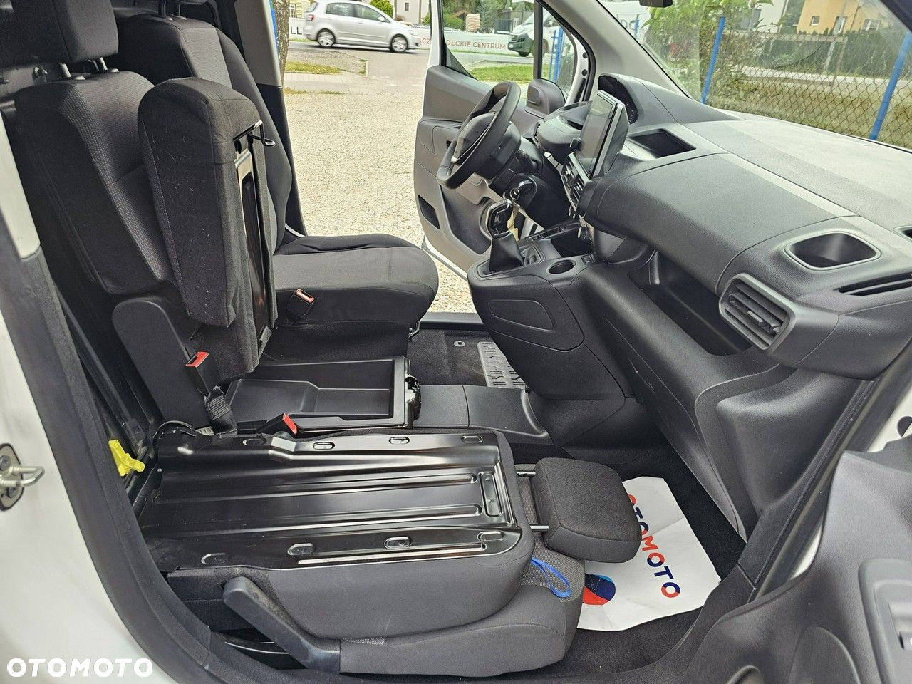 Peugeot Partner - 13