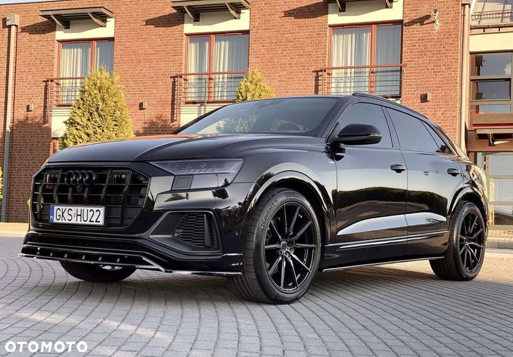 Audi Q8 - 9