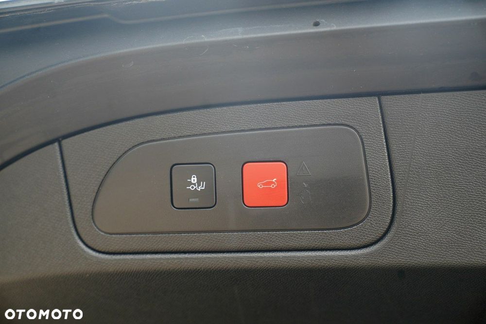 DS Automobiles DS 7 Crossback - 12