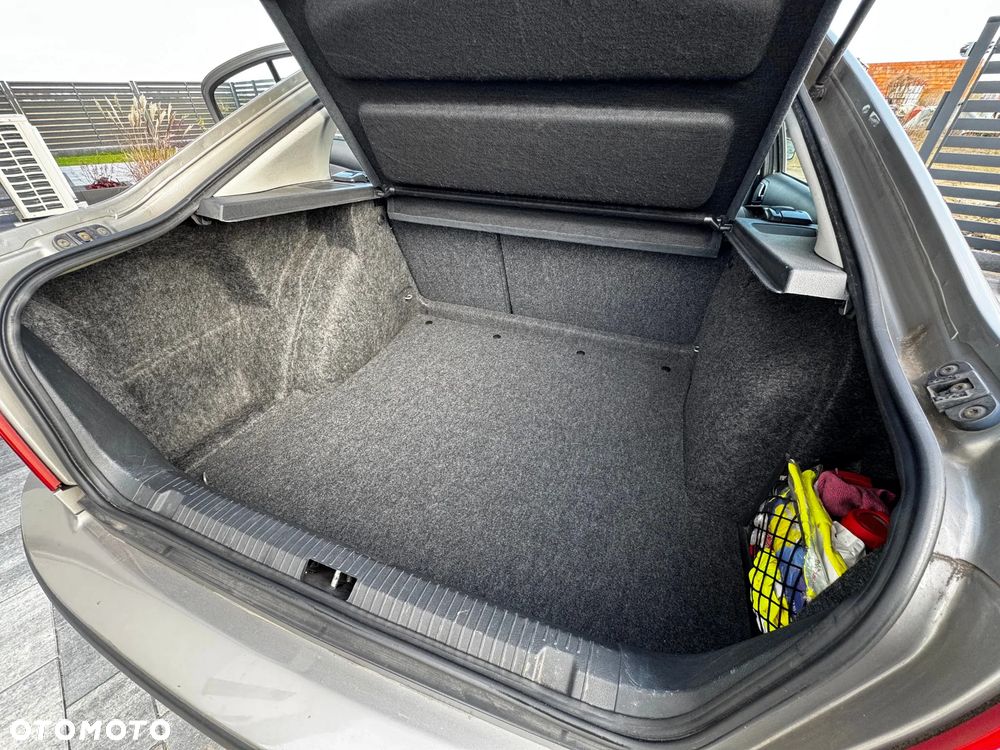 Skoda Octavia 1.6 Tour Plus Ice - 16