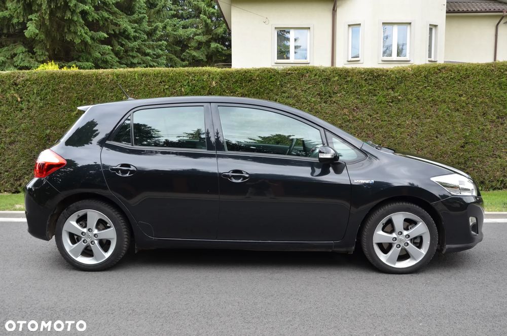 Toyota Auris - 10
