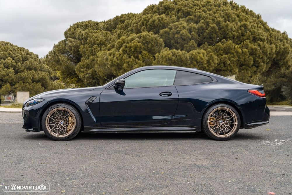 BMW M4 Pack 50 anos M - 5