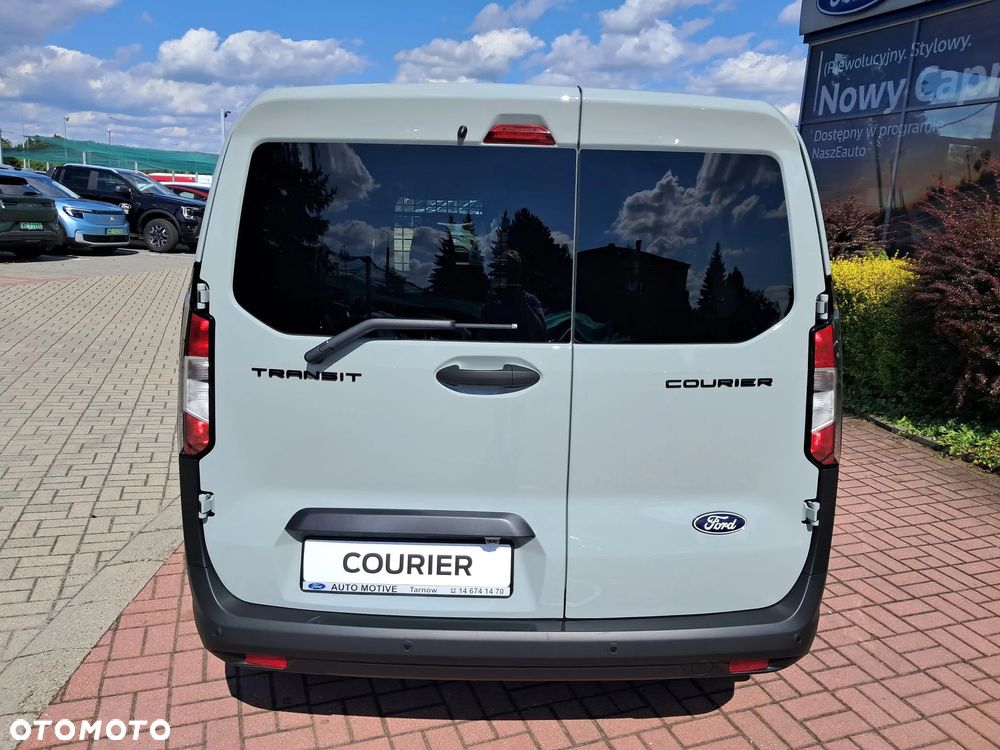 Ford Transit Courier Trend - 11