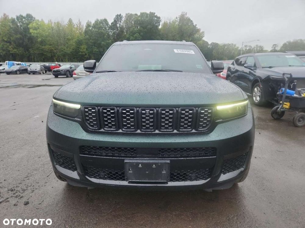 Jeep Grand Cherokee - 3