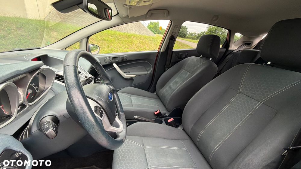 Ford Fiesta 1.25 Viva - 13
