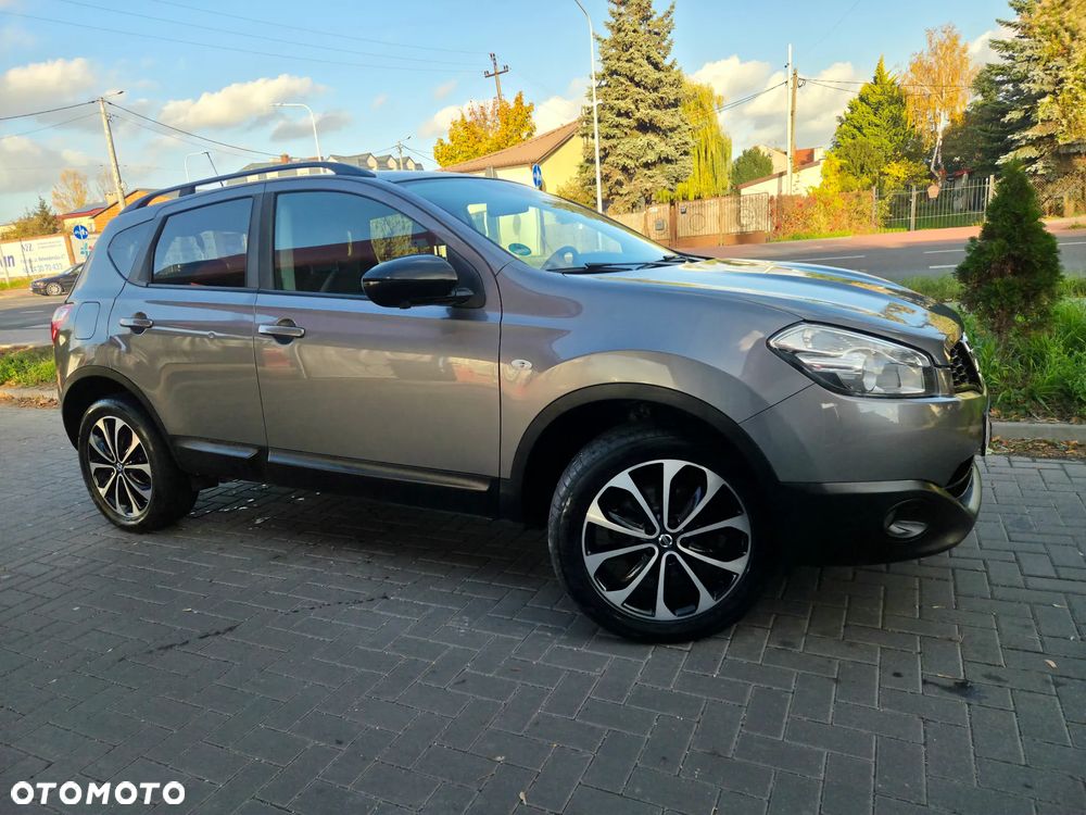 Nissan Qashqai 1.6 dCi 4 x 4 DPF Start/Stop tekna - 18