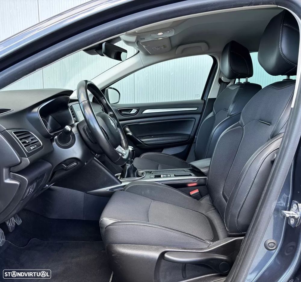 Renault Mégane Sport Tourer 1.5 Blue dCi Intens - 14