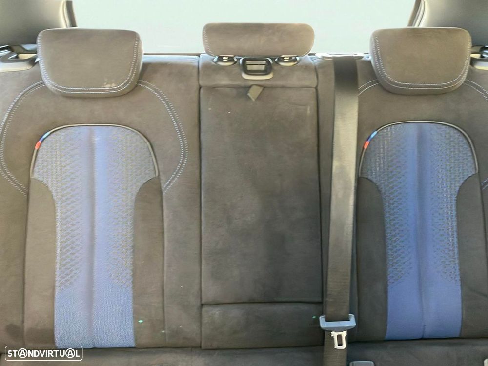 BMW 118 i Pack Desportivo M Auto - 18
