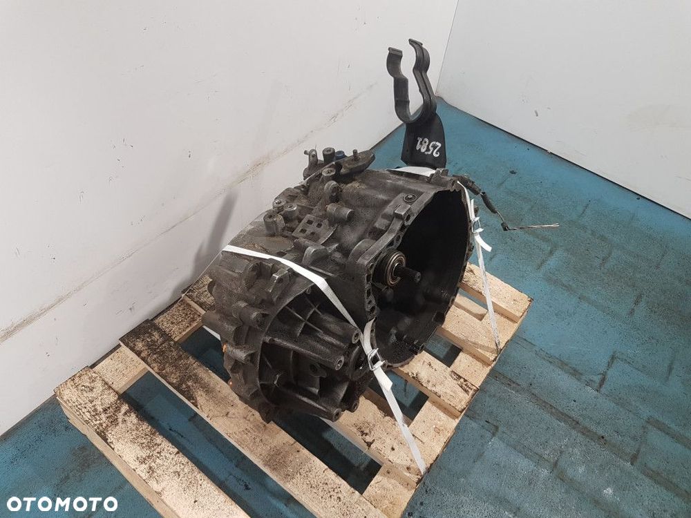 VOLVO V40 1.9 TD SKRZYNIA BIEGÓW MANUALNA 1023765 - 5