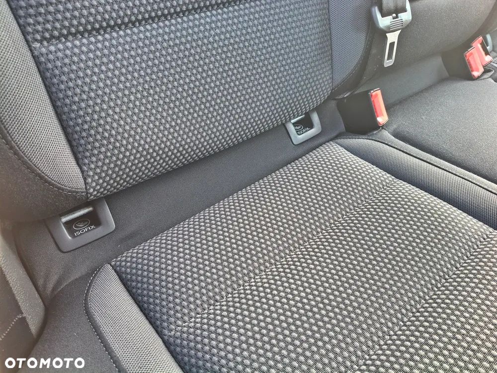 Volkswagen Golf 1.4 TSI Exclusive - 36