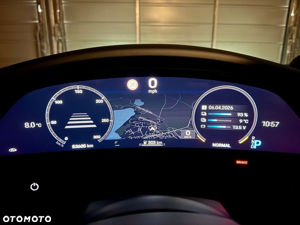 Porsche Taycan 4 - 24