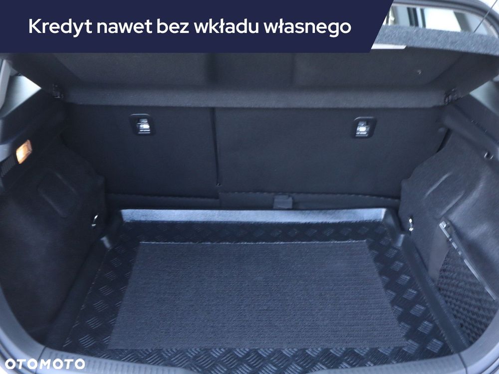 Toyota Auris - 15
