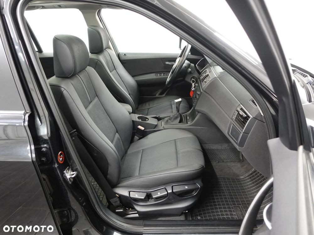 BMW X3 2.0d - 24