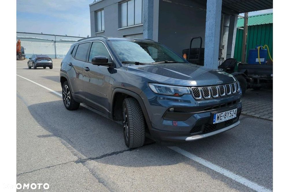 Jeep Compass - 4