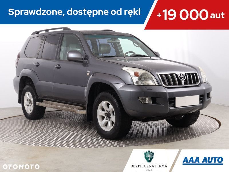 Toyota Land Cruiser - 1