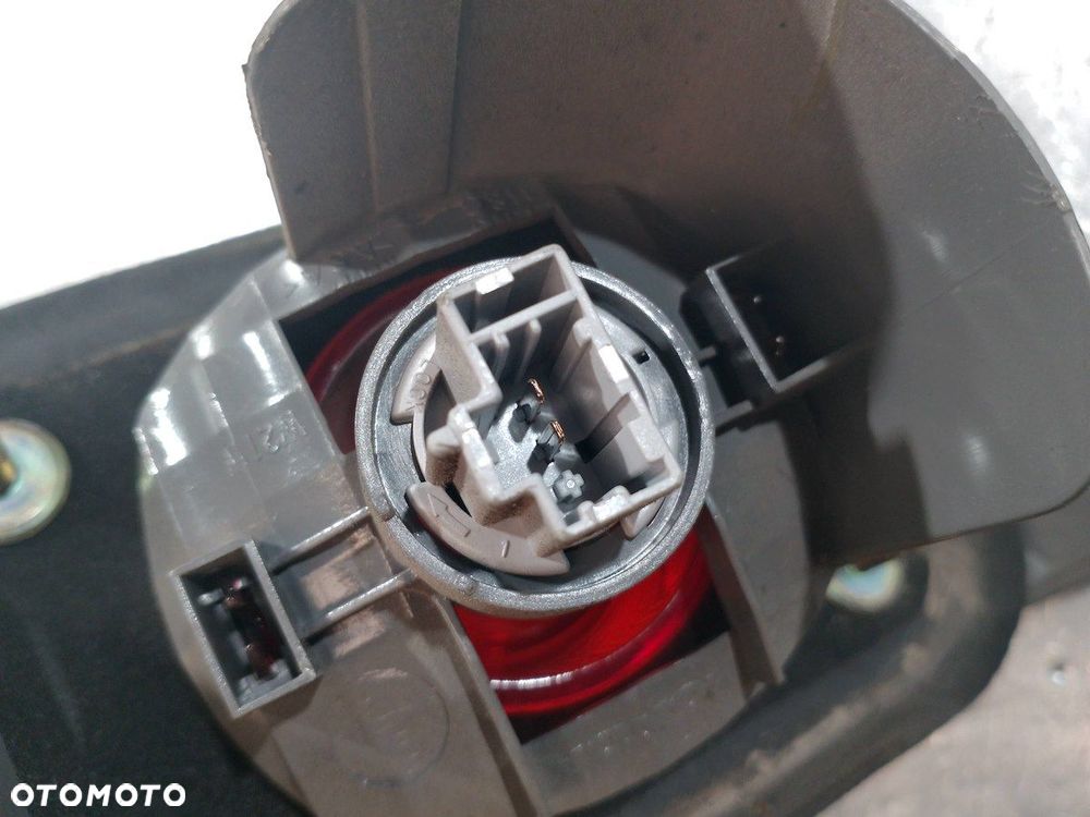 LAMPA TYLNA LEWA W KLAPE HONDA ACCORD VII P3214L - 7