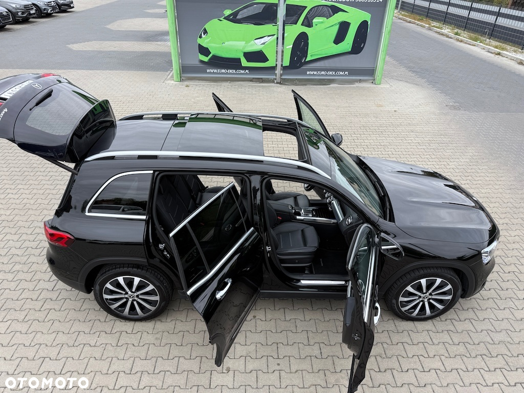 Mercedes-Benz GLB 220 d 4-Matic 8G-DCT - 15