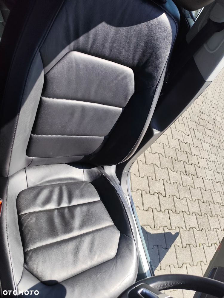 Volkswagen Passat 2.0 TDI 4Mot Highline DSG - 22