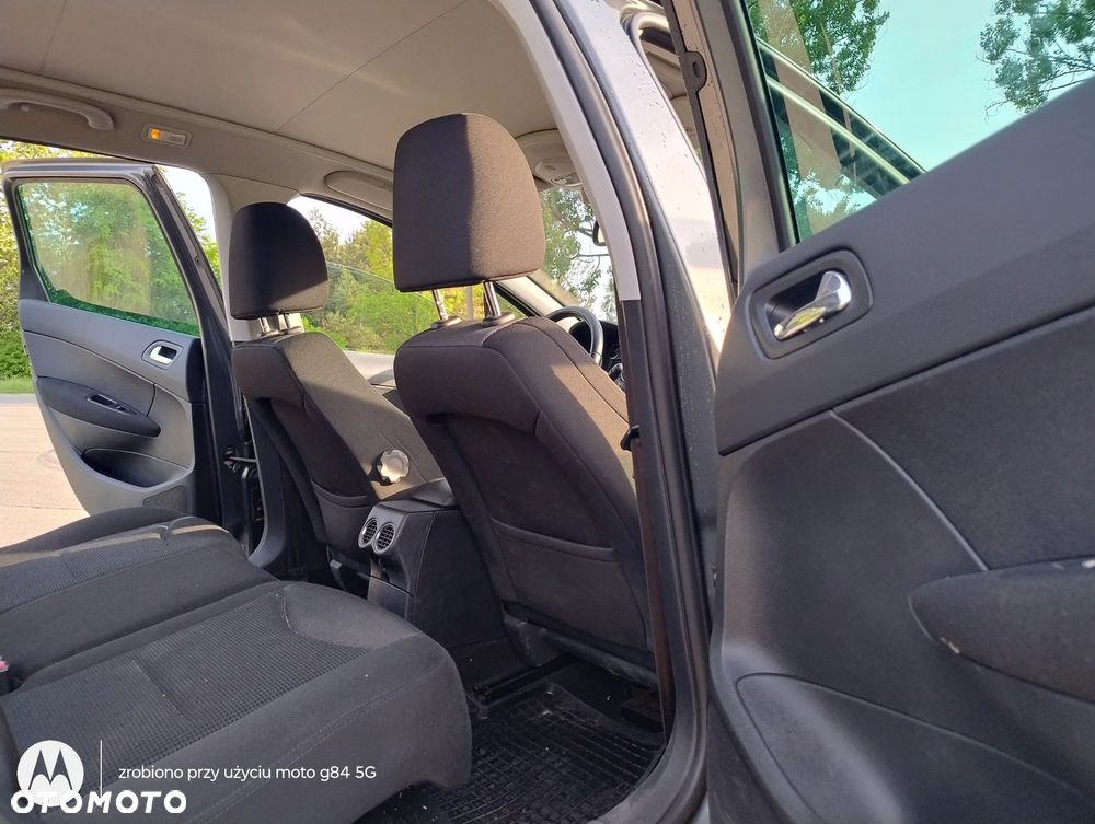 Peugeot 308 120 VTi Active - 21