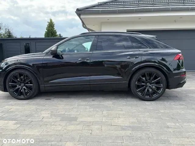 Audi SQ8 - 16