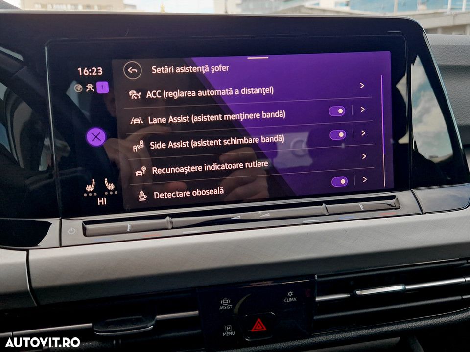 Volkswagen Golf 1.5 eTSI ACT DSG MHEV Life - 21