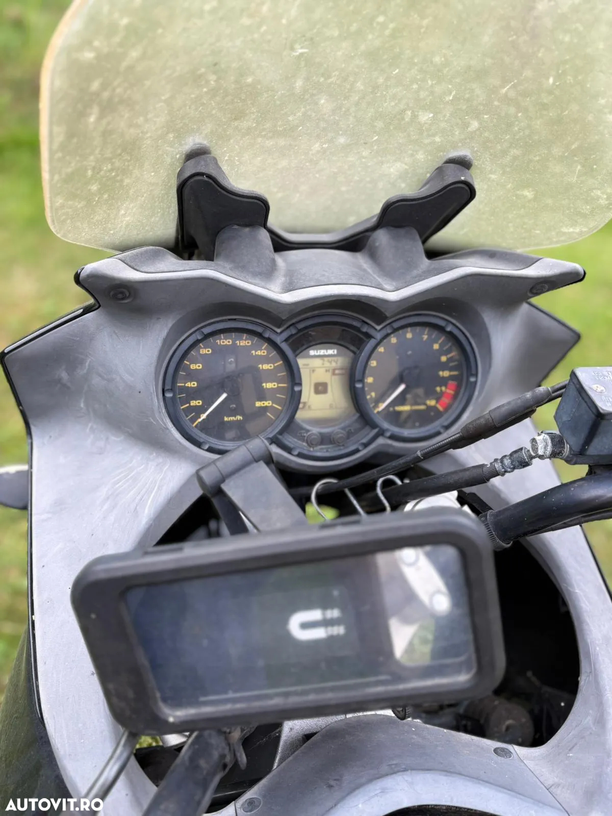 Suzuki DL 650 V-Strom - 5