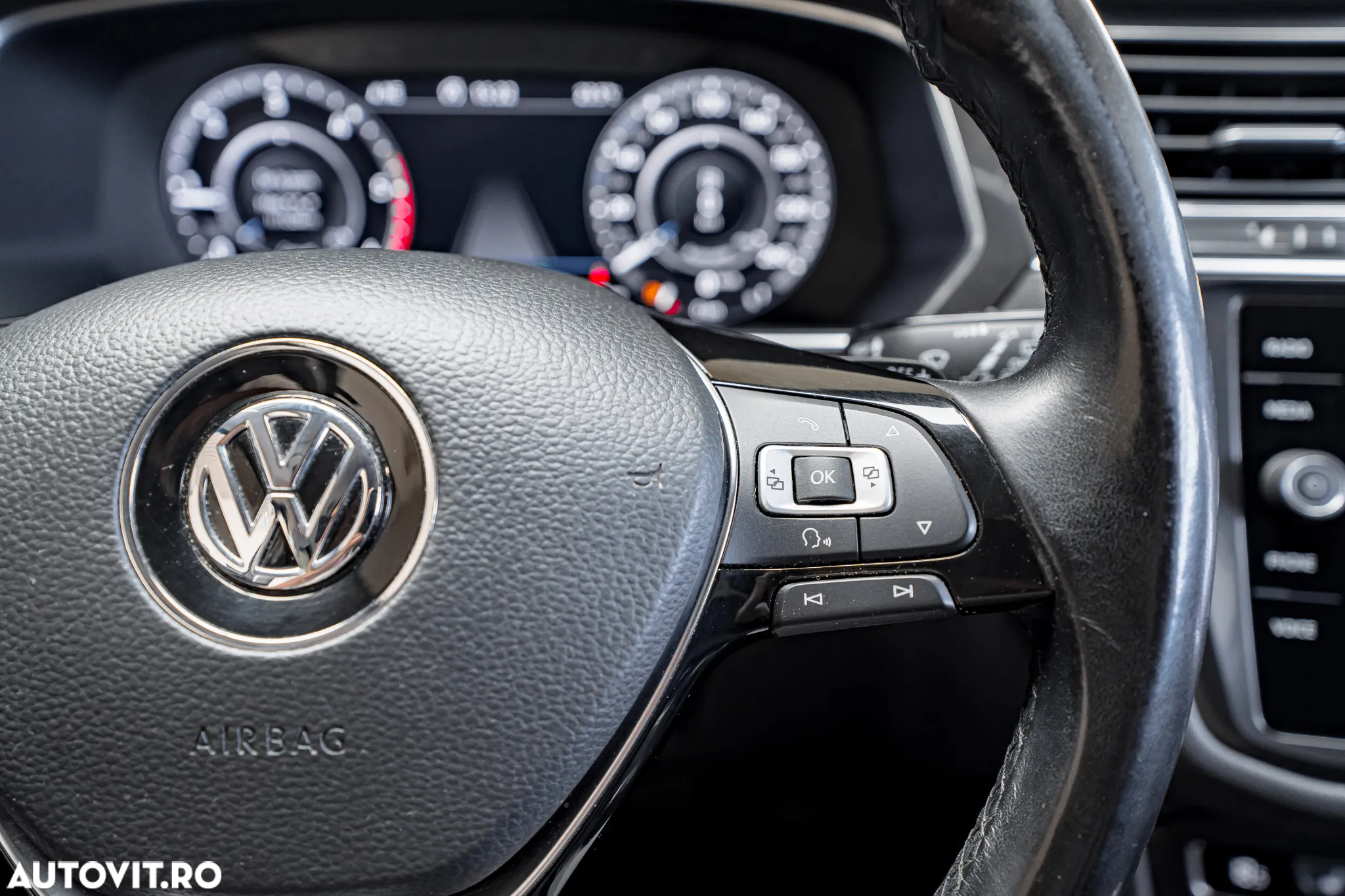Volkswagen Tiguan Allspace 2.0 TDI SCR 4Motion DSG Highline - 18